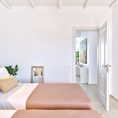 Parian Pearl Unique Seaview Villa *