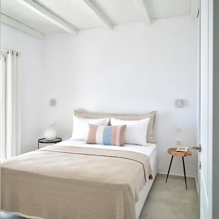 Parian Pearl Unique Seaview Villa