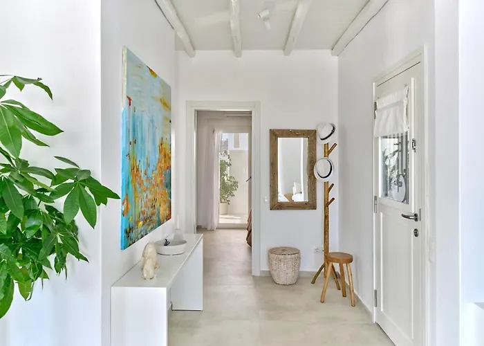 Parian Pearl Unique Seaview Villa *