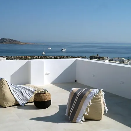 Parian Pearl Unique Seaview Villa *