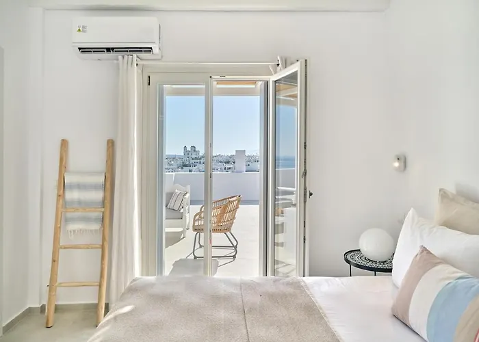 Parian Pearl Unique Seaview Науса