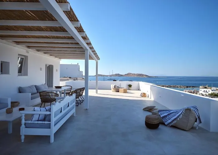 Parian Pearl Unique Seaview *