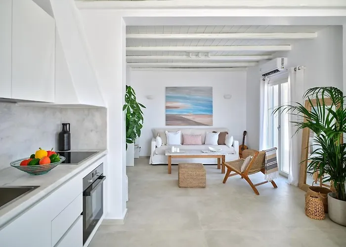 Parian Pearl Unique Seaview Науса