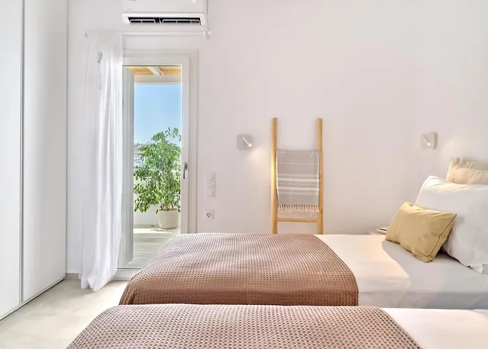 Parian Pearl Unique Seaview